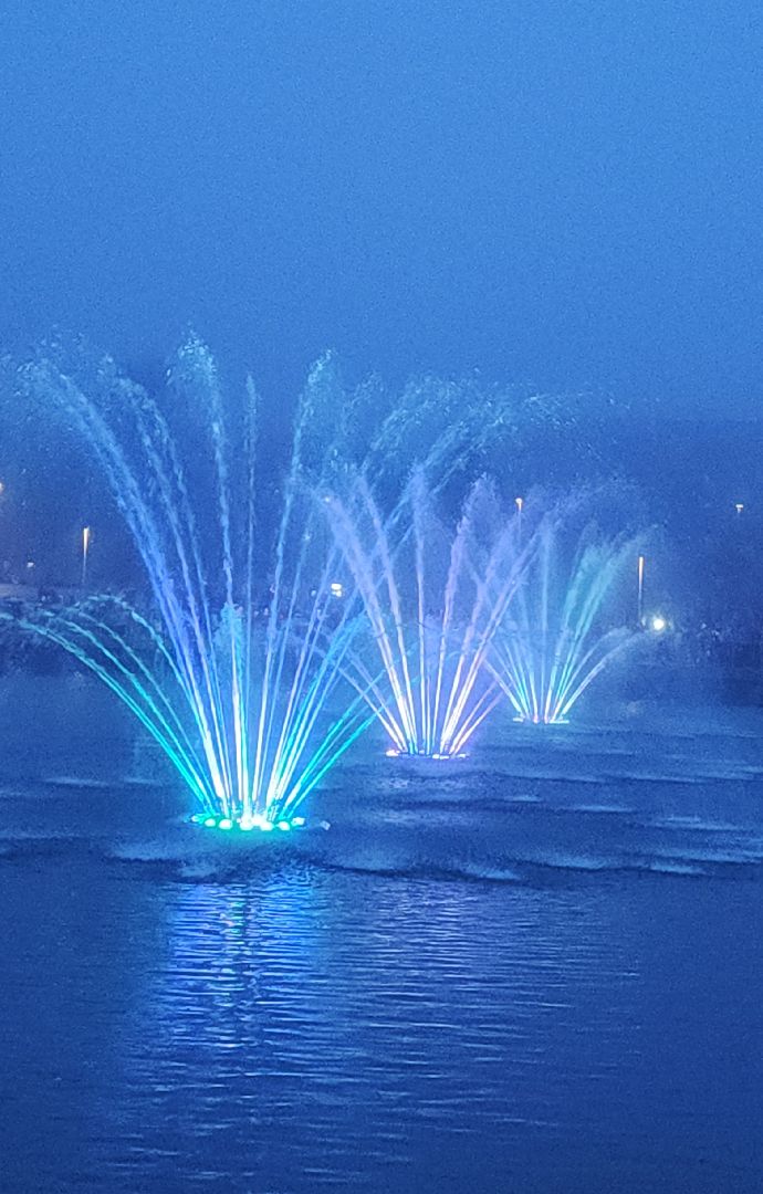 электросталь, ледовый дворец, центр, центральная площадь, водоём, пруд, реконструкция, благоустройство, праздник, шоу, фонтан, фонтаны,