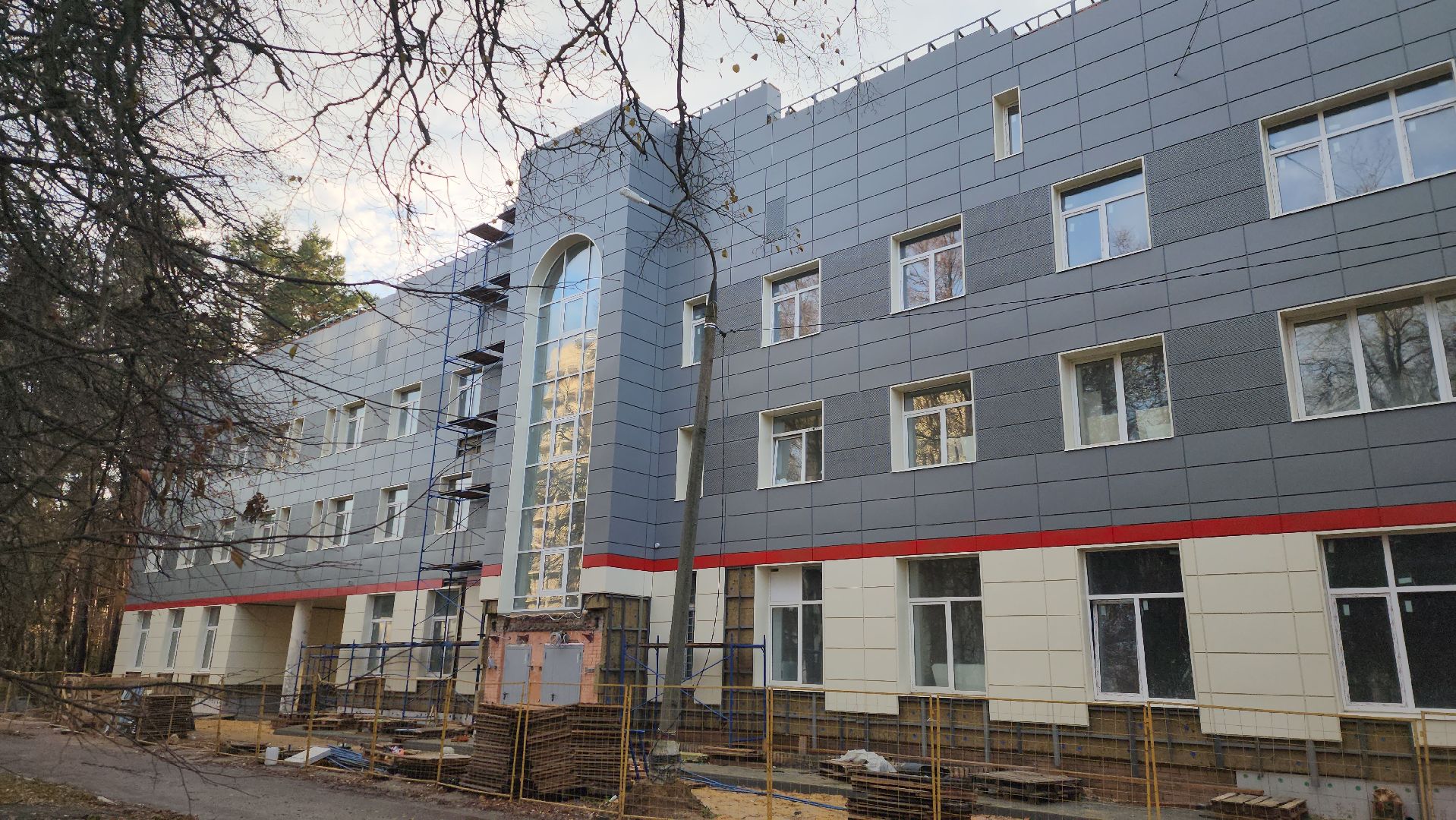 Жуковская ОКБ, капремонт, капитальный, поликлиника, Бусыгина,