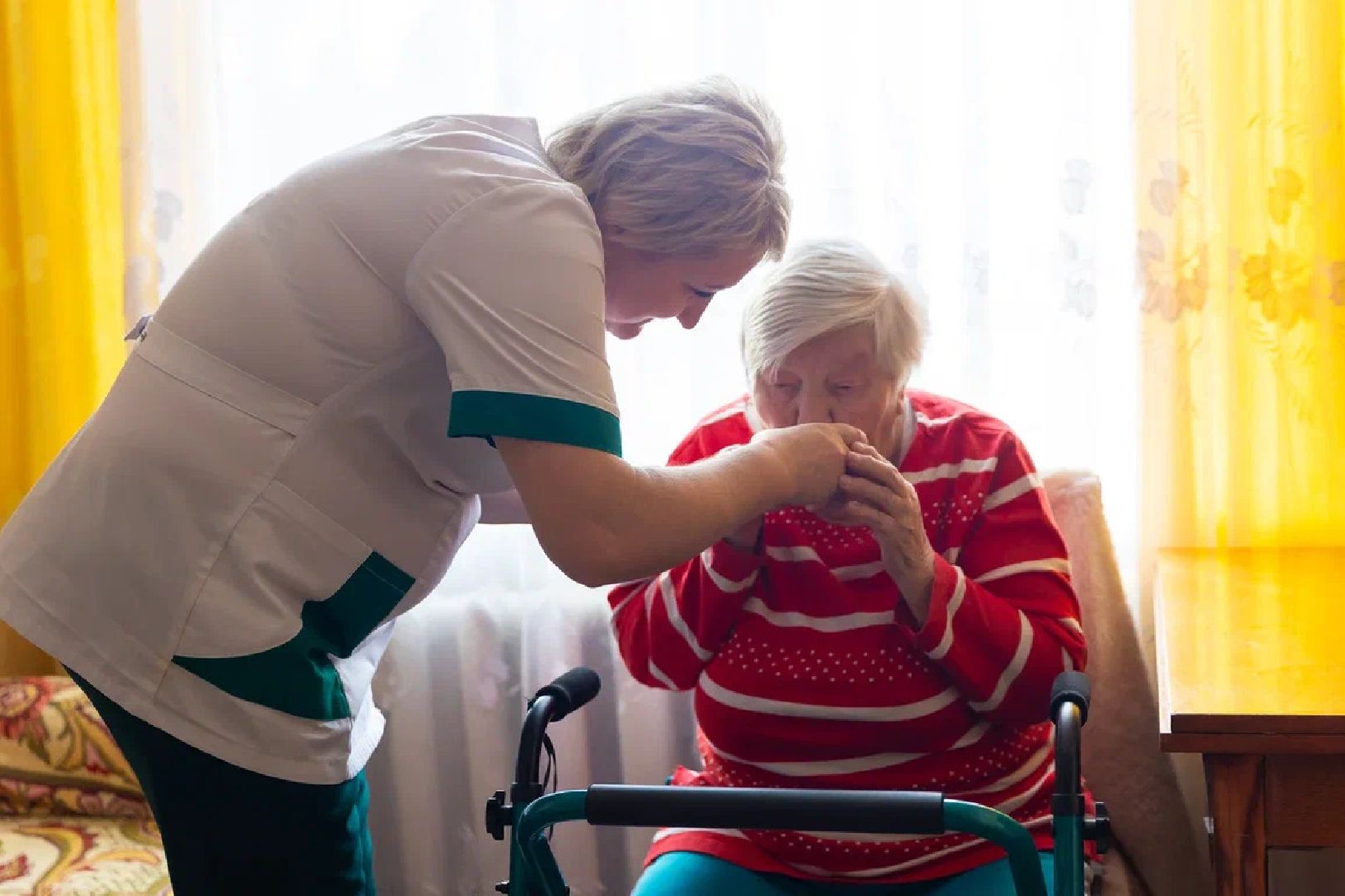 долговременный уход, социальная помощь, социальное обслуживание, помощник по уходу, КЦСОИР, орехово-зуево,