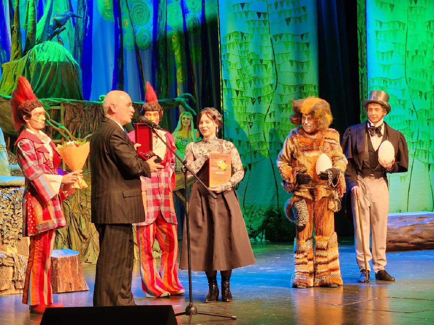 театр фэст, мытищи, культура, Фестиваль Подмосковные вечера, Юлия Купецкая, театр кукол Огниво,