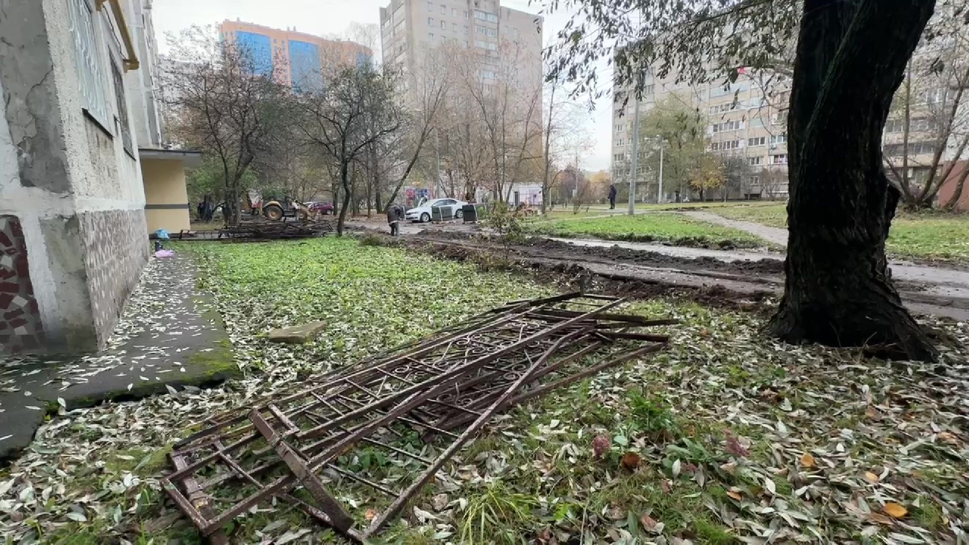 Реутов, благоустройство, тротуар, освещение, детская площадка, парковка,