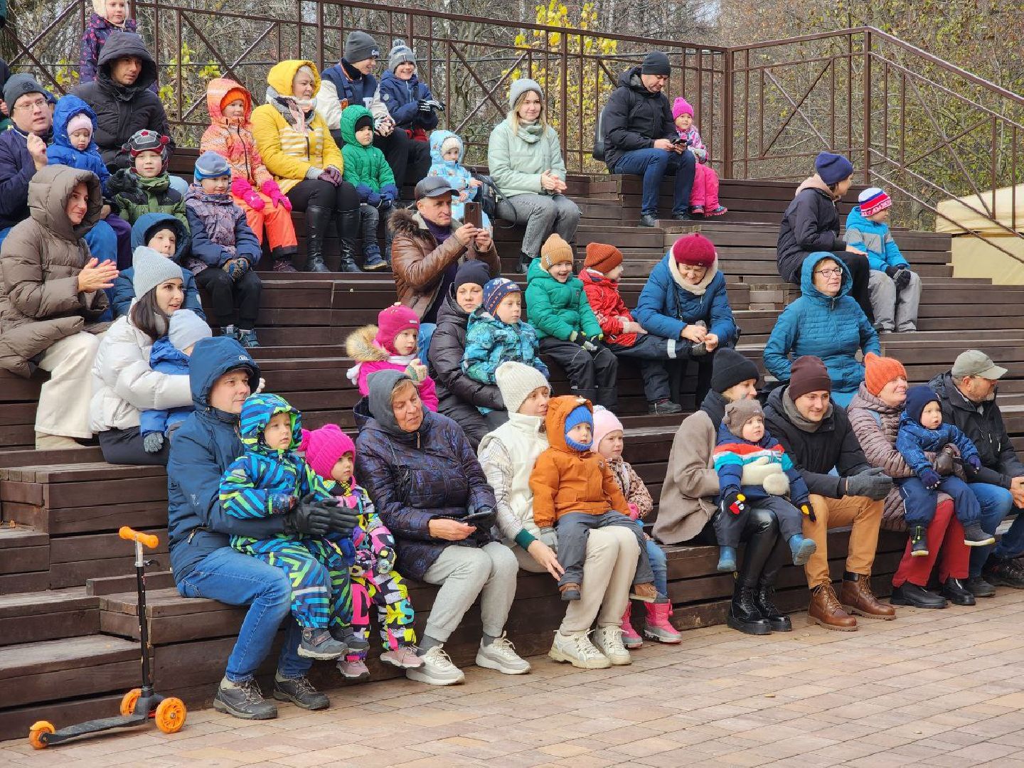 день народного единства, мытищи, парк мира, центральный парк Мытищи, шаман,