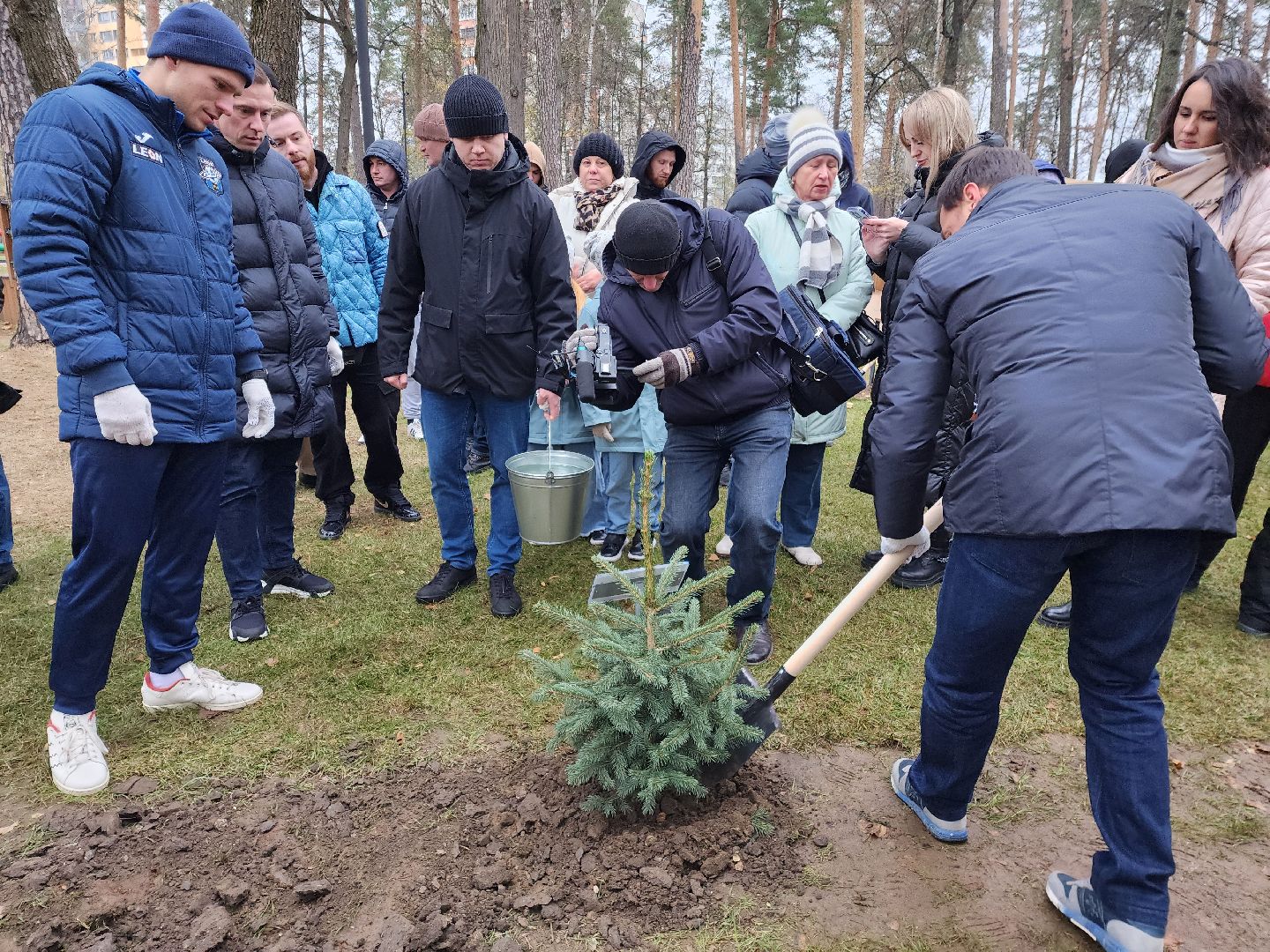 раменское, спорт, футбольный клуб, Леон Сатурн, экологическая акция, раменский городской парк,