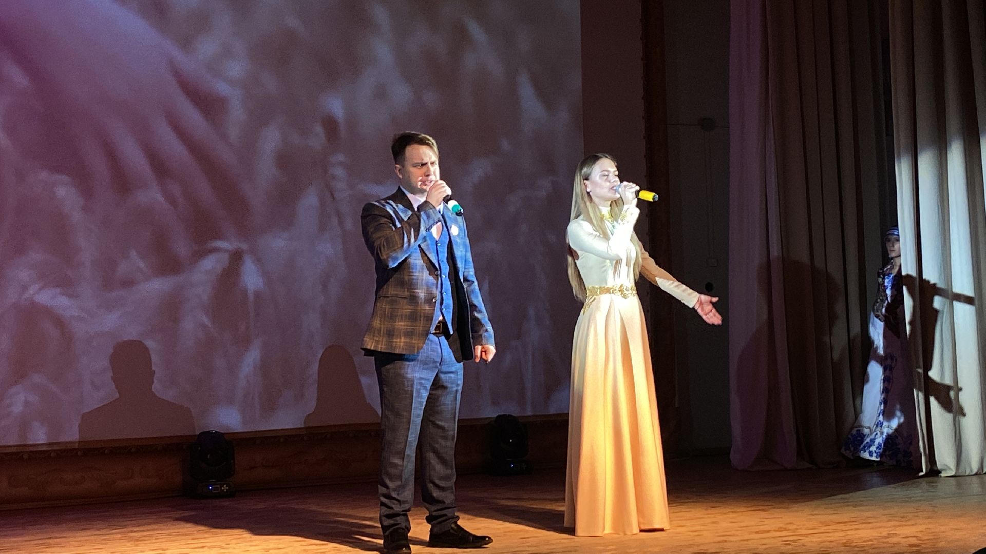 волоколамск, культура, культура подмосковья, дети, выступление, праздник, день народного единства,