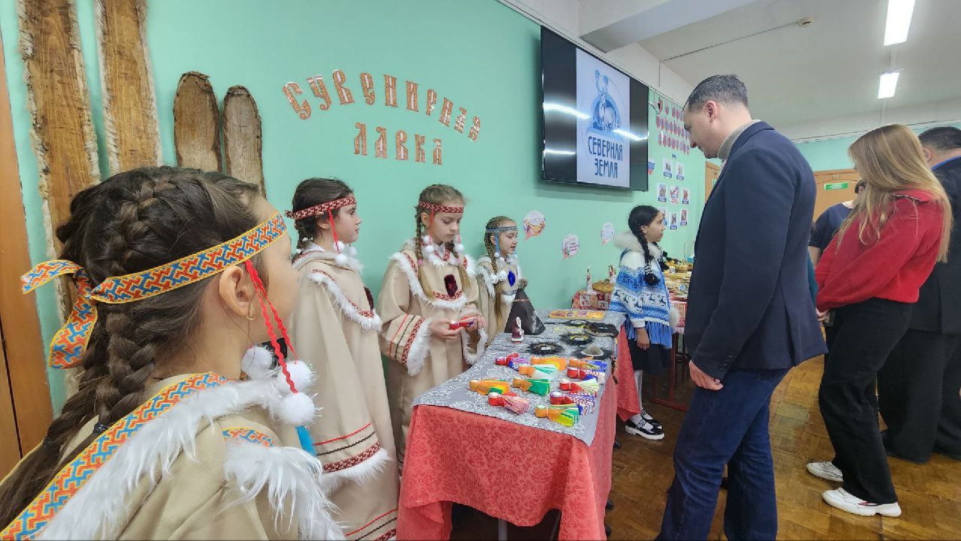 Дмитров, Синьково, Парта героя,