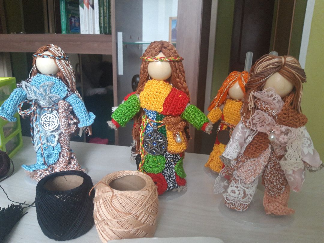 помощь людям, доброе дело, искусство,