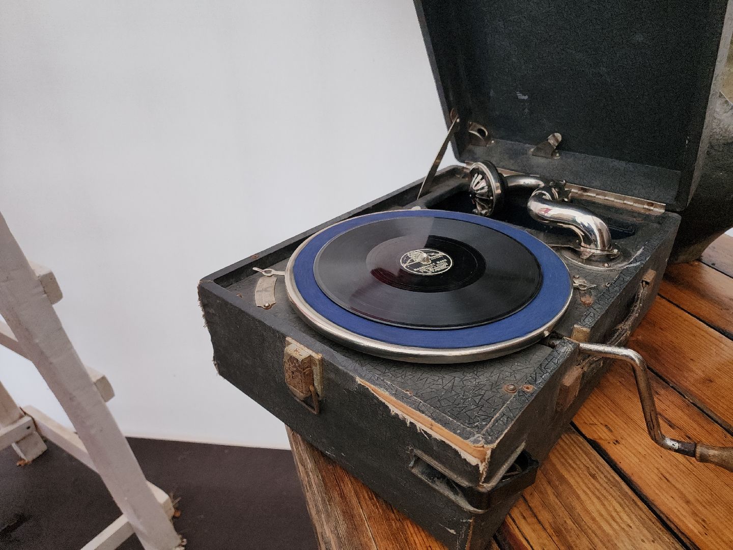 Кашира, городской парк, день народного единства, выставка, предметы быта, антиквариат, старинные вещи, прялка, патефон,