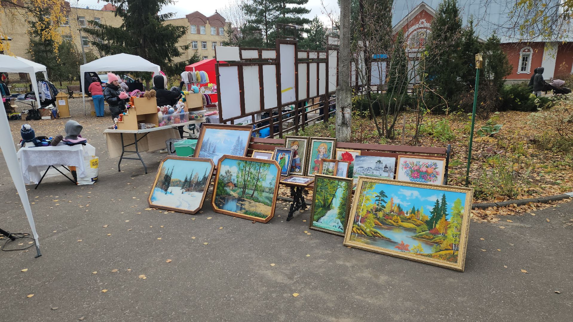 благотворительная ярмарка, Пантелеимоновский, приход, Мухина,