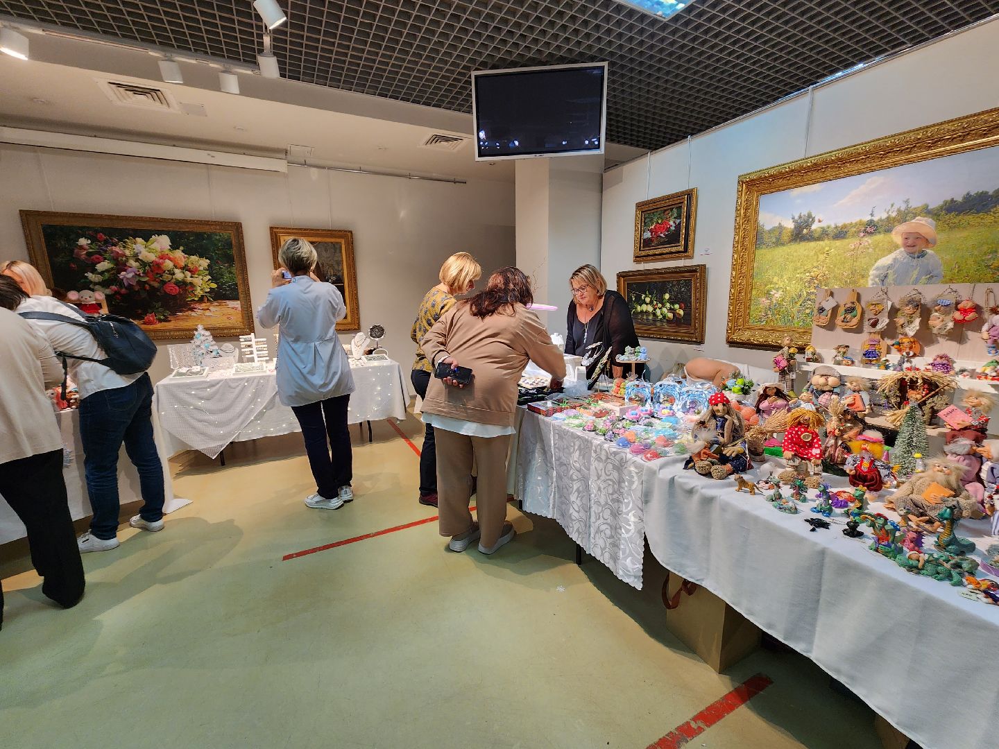 мытищи, нежный бизнес, галерея искусств, день народного единства,