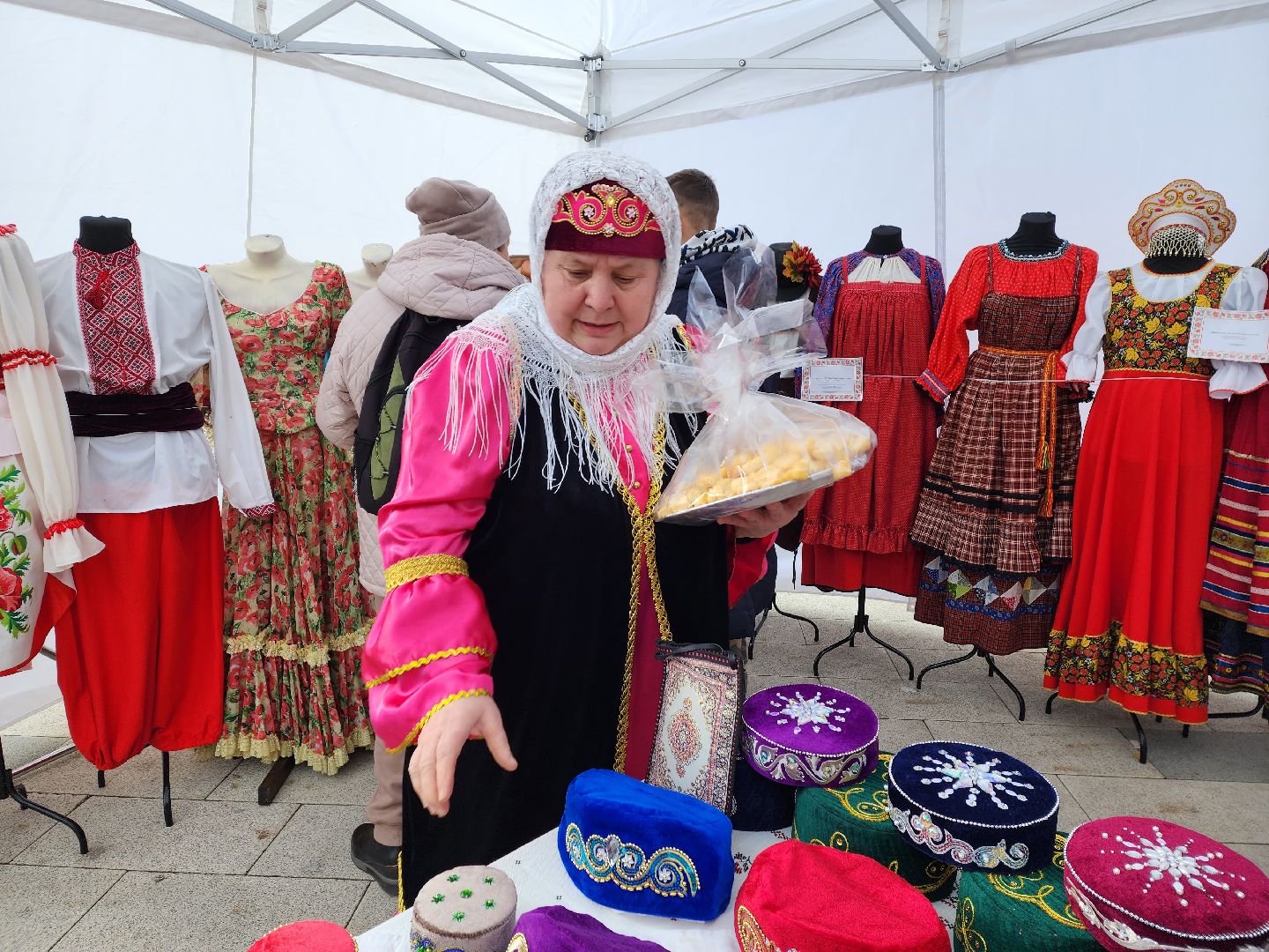 праздник, день народного единства, пушкино, костюмы,