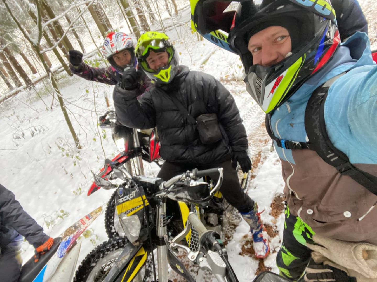домодедово, подмосковье, мотоспорт, эндуро, питбайк, сообщество мотоциклистов, вид спорта, спортинвентарь, мотопрохват, эндуро прохват, спортивная трасса,