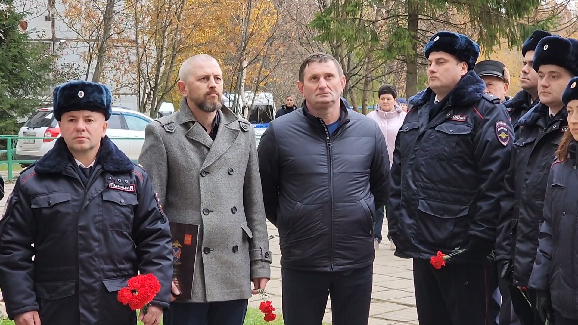 Одинцово,полиция, милиция, мемориал, мемориальная доска, пожар, участковый,