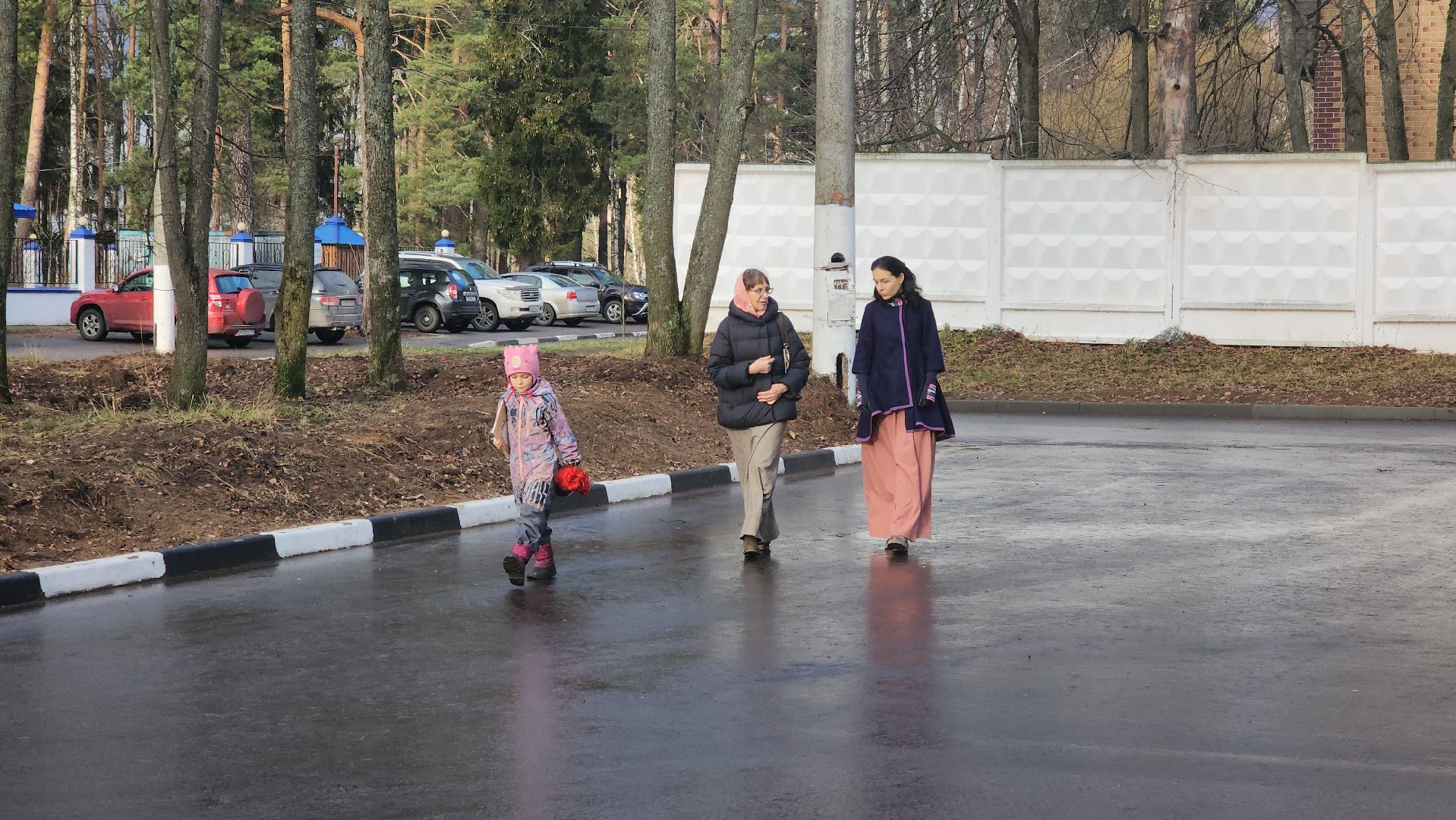 красноармейск, Городской округ Пушкинский, Автобус, люди, общество, храм,