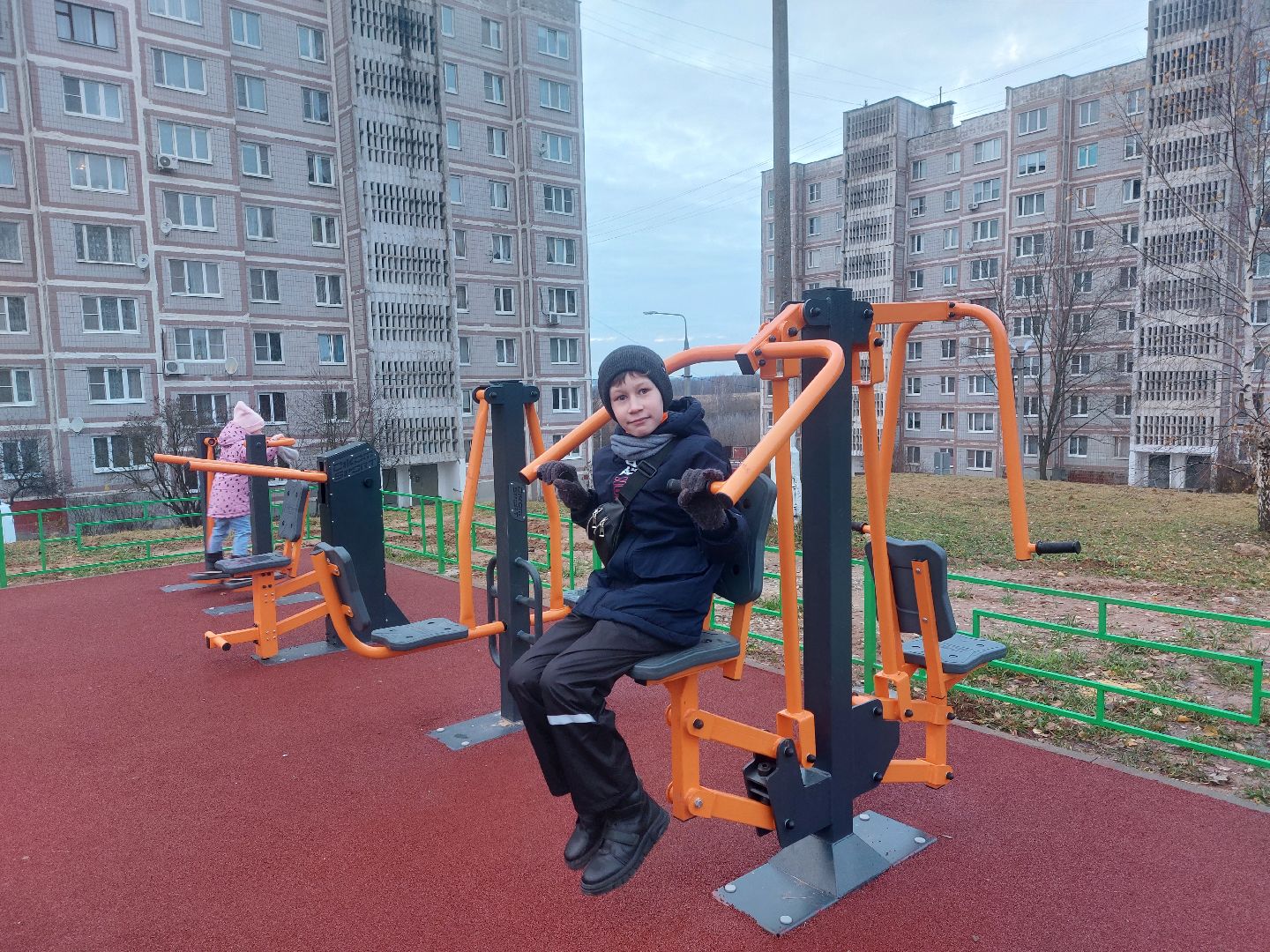 благоустройство дворов, детская площадка, глава администрации, двор асфальт, городчехов, Благоустройство,