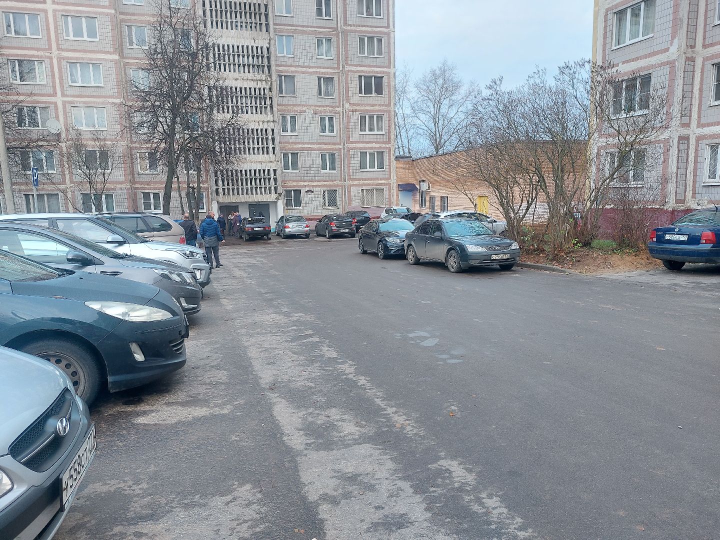 благоустройство дворов, детская площадка, глава администрации, двор асфальт, городчехов, Благоустройство,