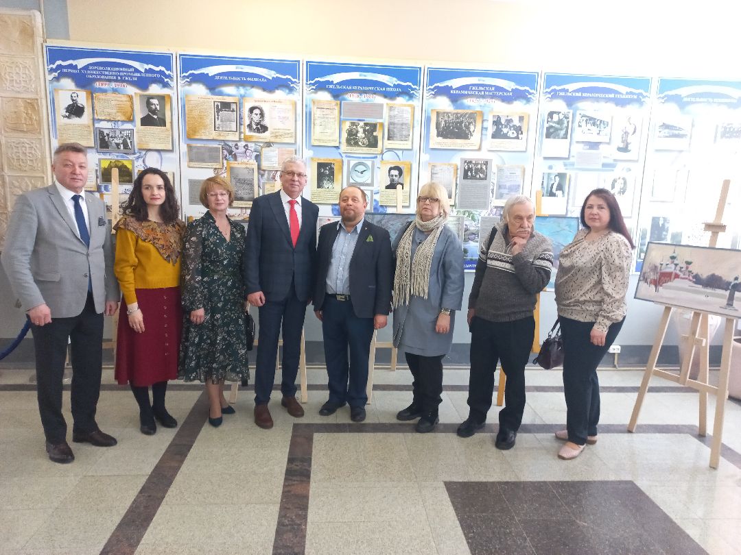 картины, выставка, Гжель, Раменский округ, живопись, пейзаж, Союз художников Подмосковья