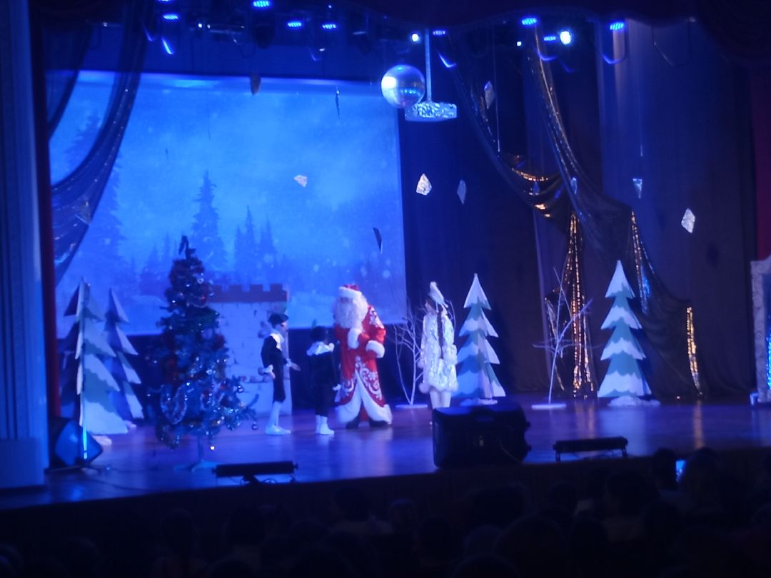 Павловский Посад, общество