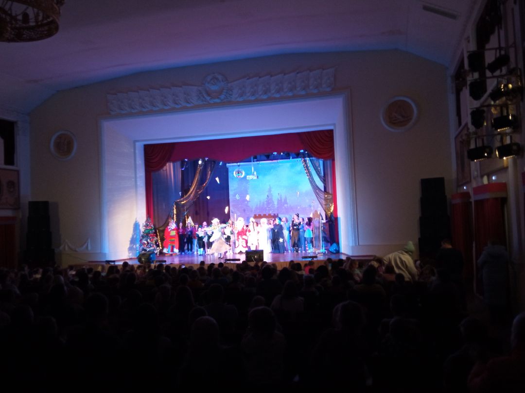 Павловский Посад, общество