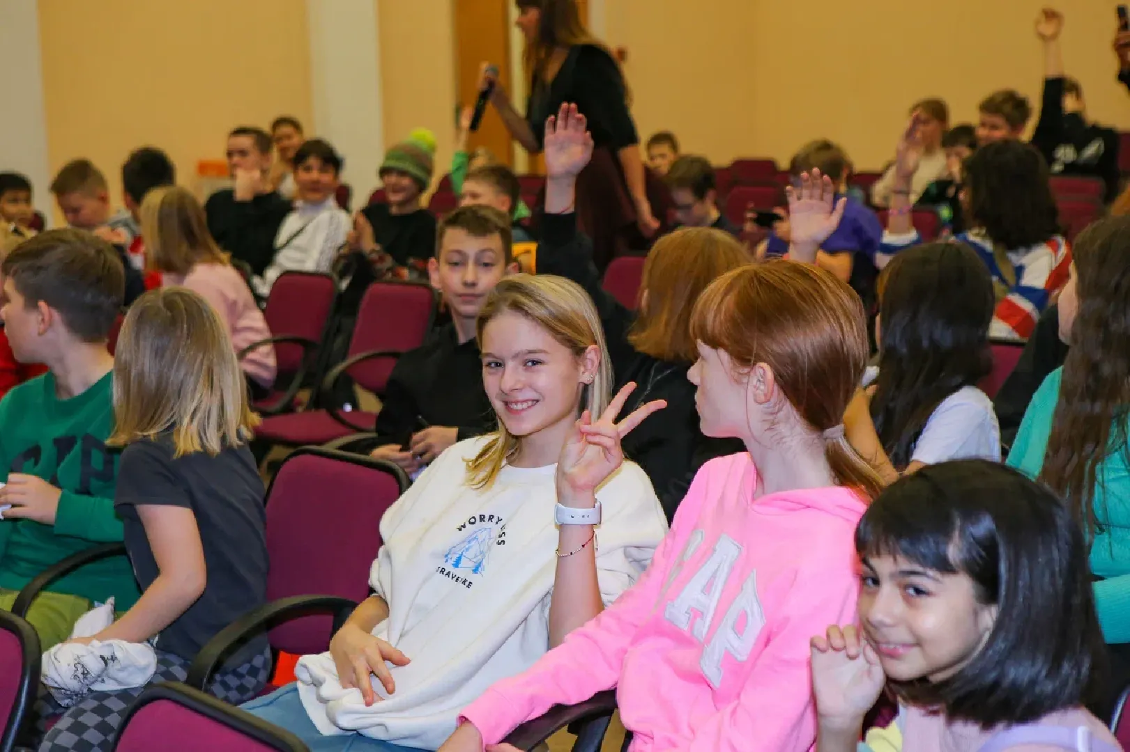 химки, школа, дети, кинотеатр, кинопоказ,