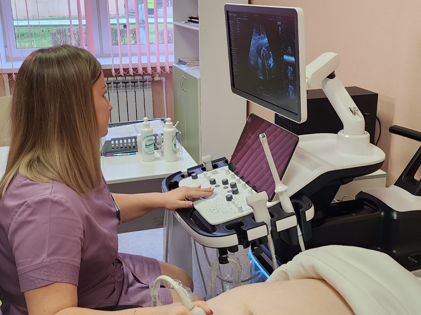роддом, серпухов, медтехника, новое оборудование, аппарат узи,