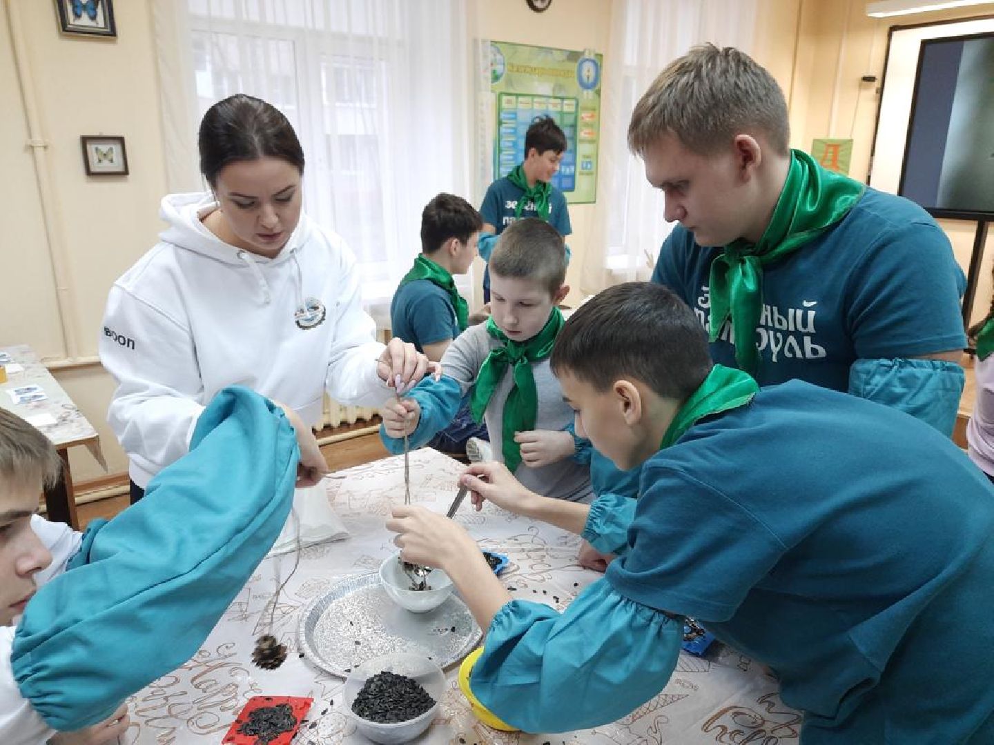 экологическая акция, Синичкин день, зеленый патруль, наро-фоминск,