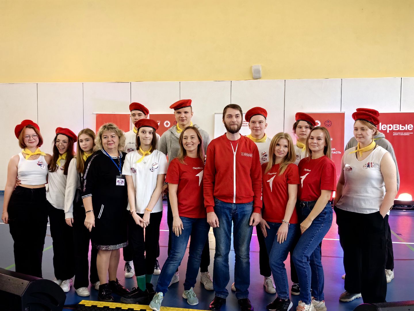 Движение первых, Чемпионат, команды, первая помощь,