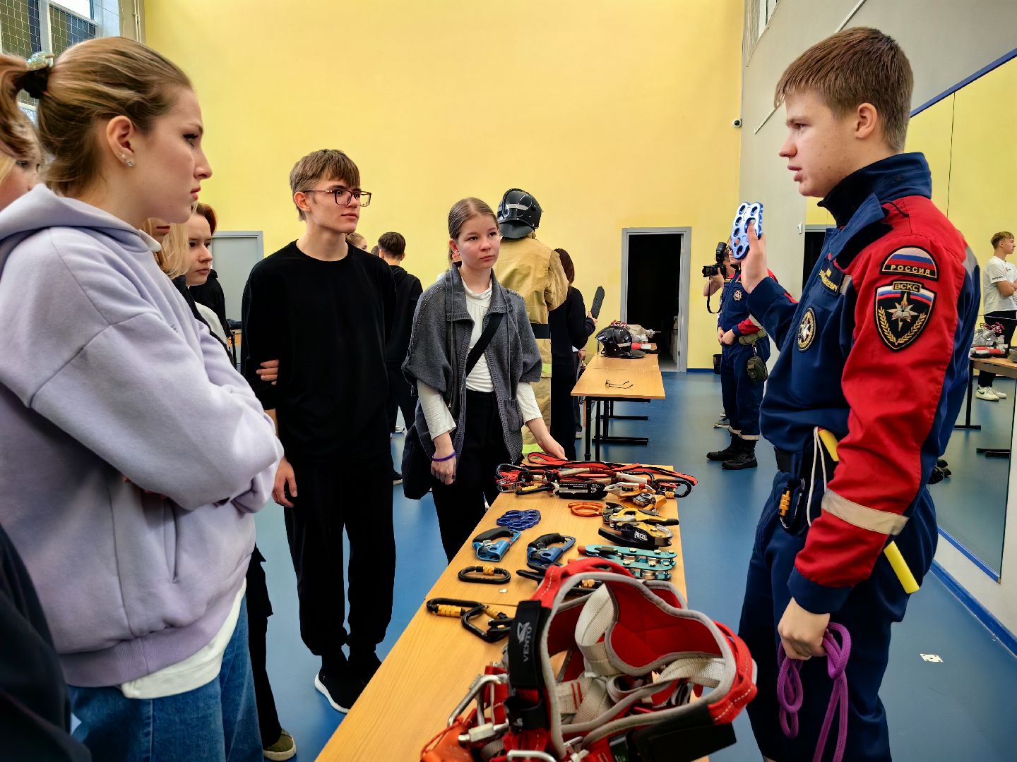 Движение первых, Чемпионат, команды, первая помощь,