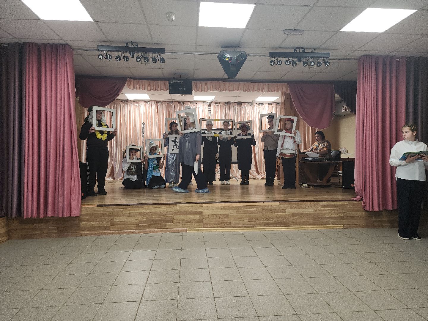 кашира, фестиваль стихия, авторское творчество, самобытное творчество, поэзия, диорама, фингерстайл, мюзикл,