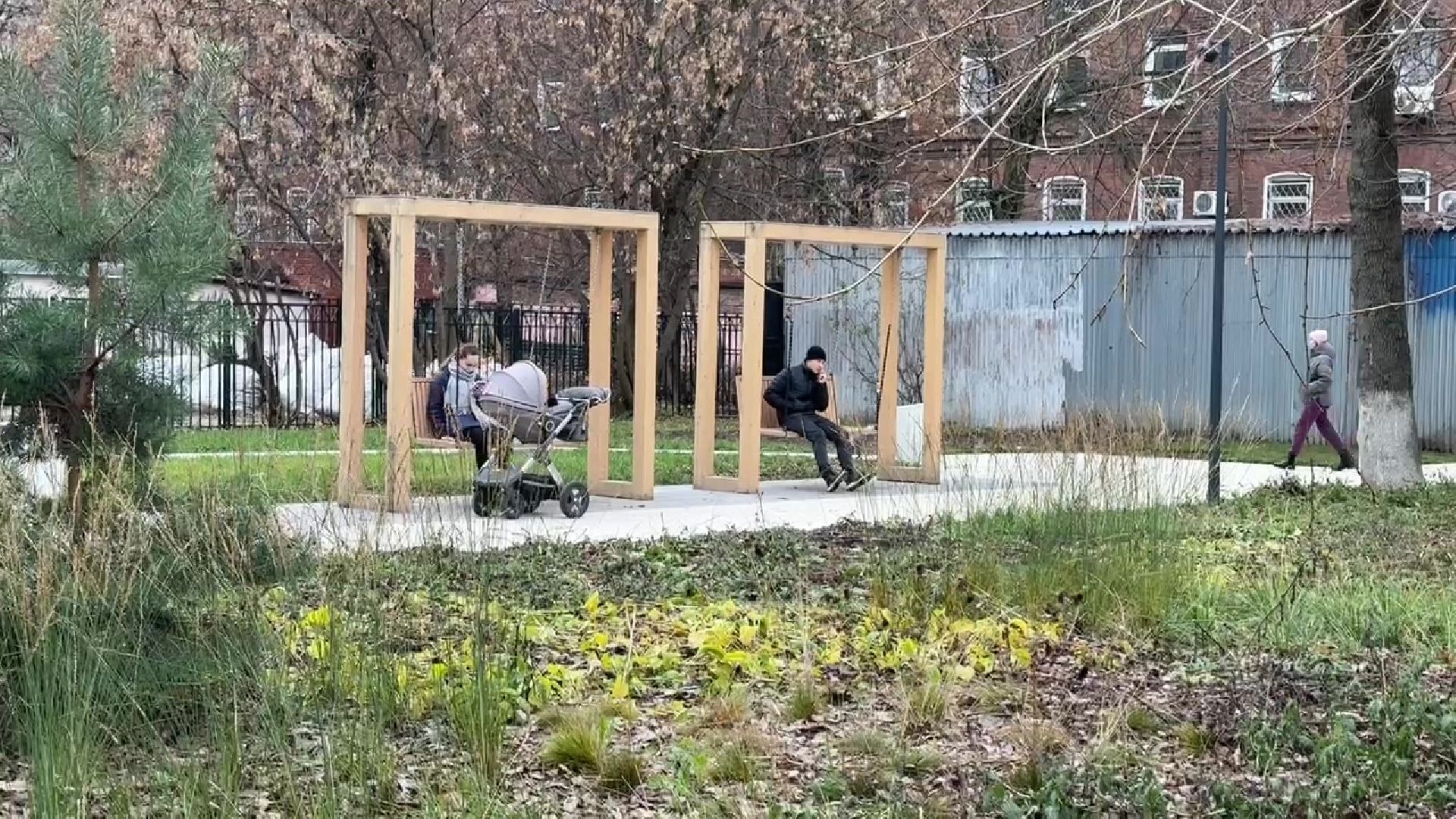 Реутов, Мемориал, Аллея славы, Вечный огонь, благоустройство, лавки,