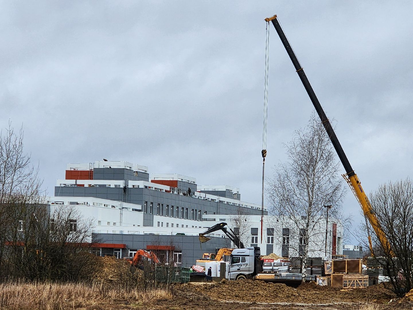 серпухов, ивановские дворики, поликлиника, строительство дорог, благоуйстройство,