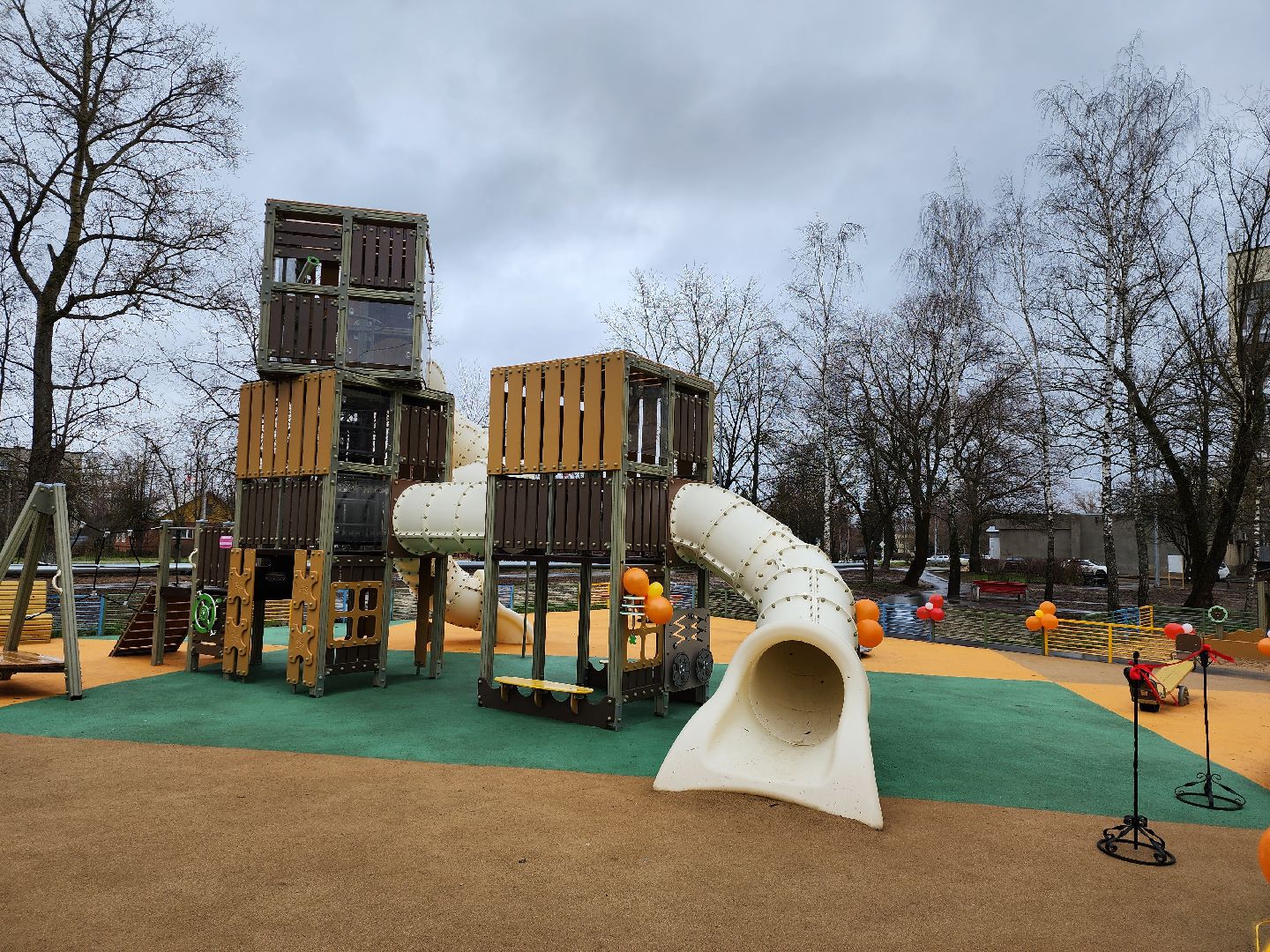 Серпухов, Подмосковье, глава серпухова, детская площадка, программа губернатора,