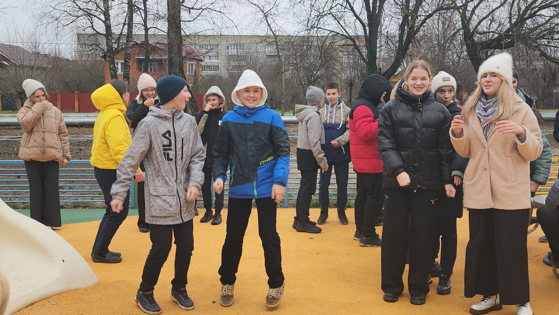 Серпухов, Подмосковье, глава серпухова, детская площадка, программа губернатора,