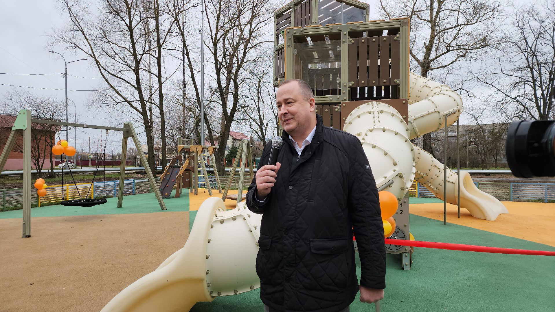 Серпухов, Подмосковье, глава серпухова, детская площадка, программа губернатора,