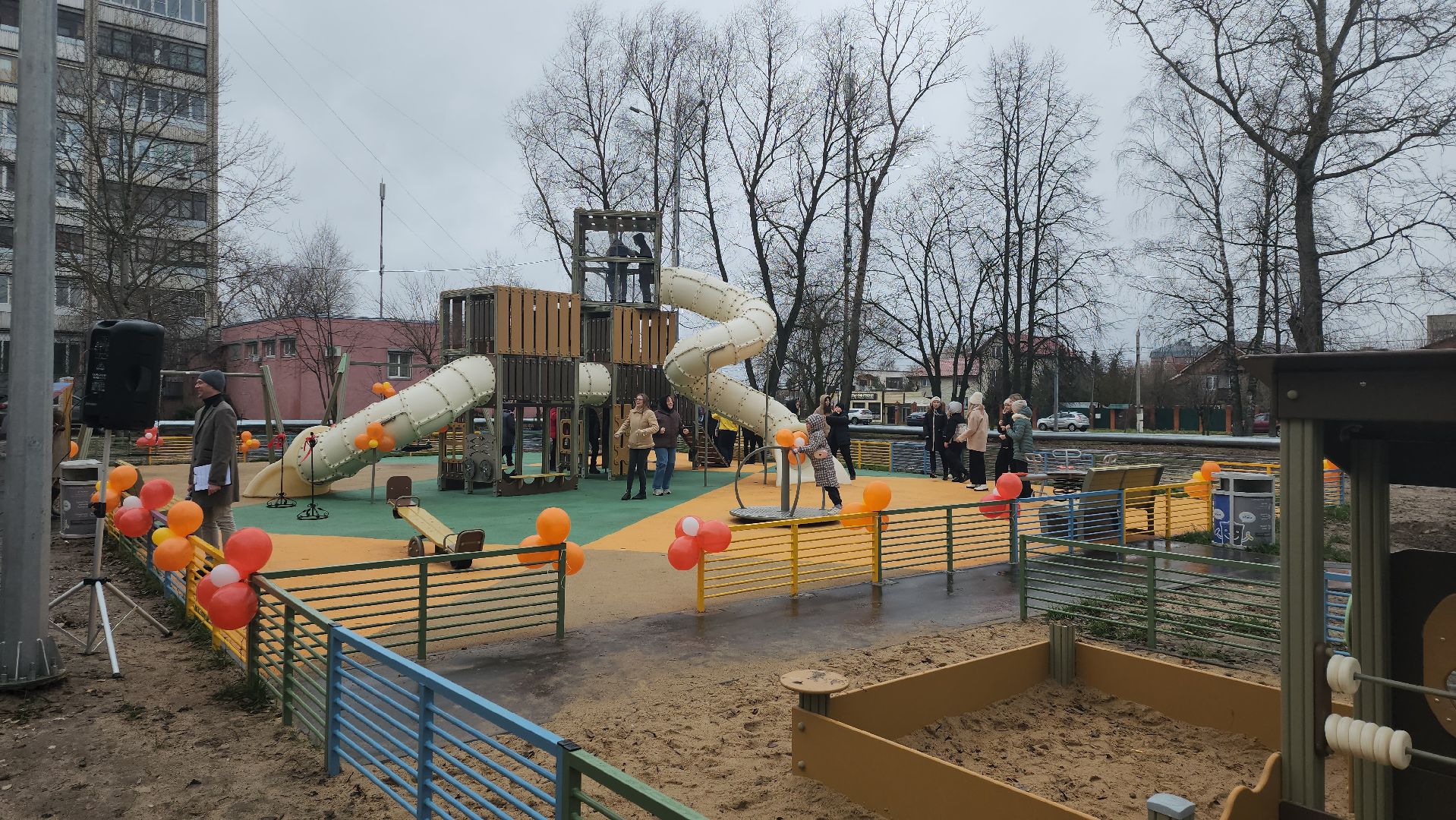 серпухов, подмосковье, поселок большевик, губернаторская площадка,