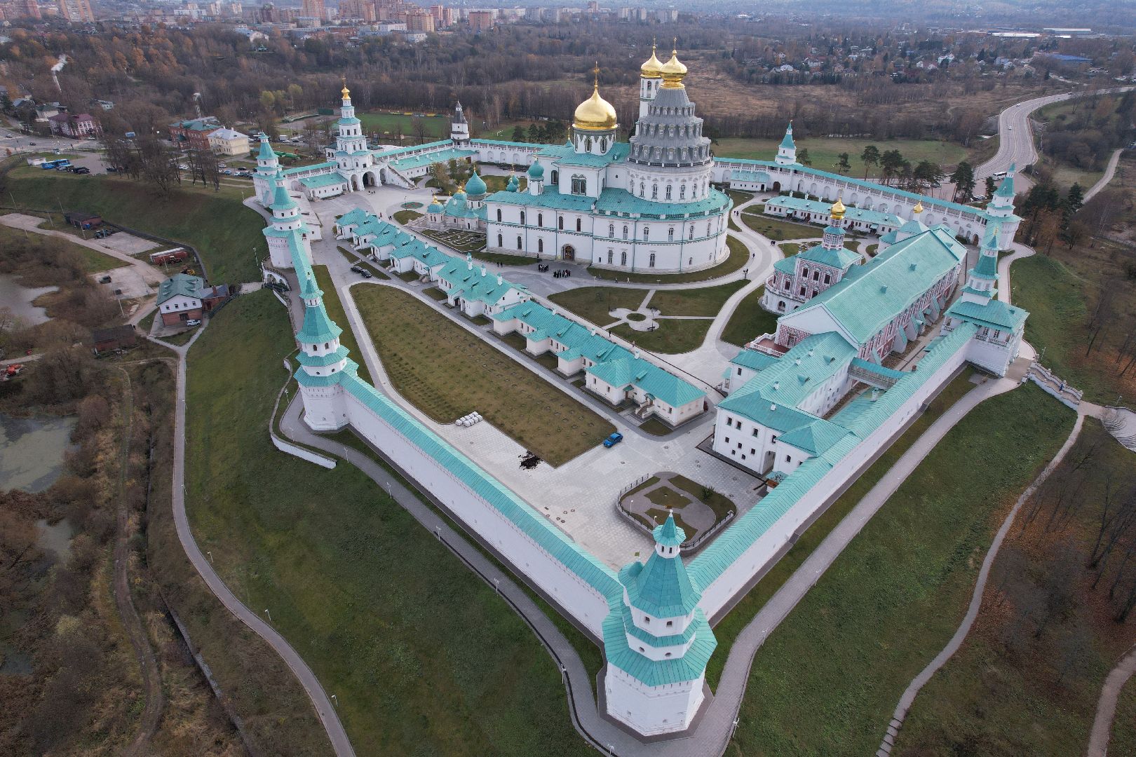 видео с коптера, Истра, монастырь,