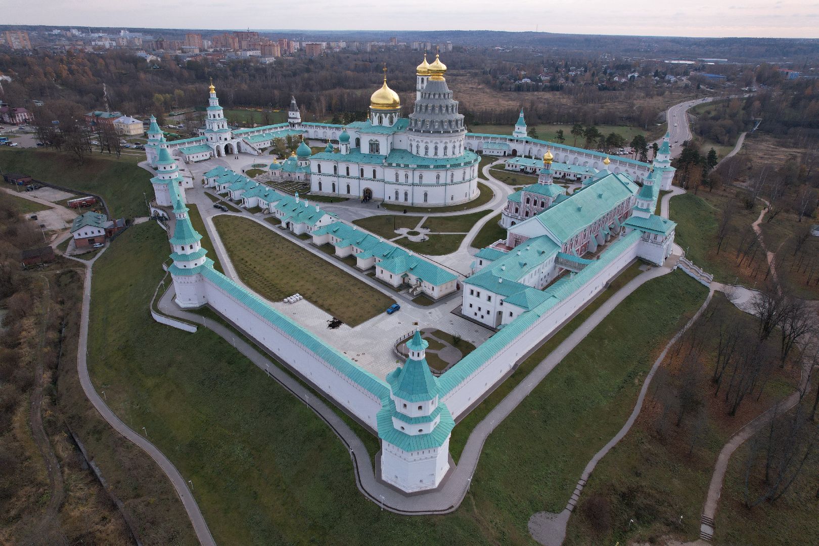 видео с коптера, Истра, монастырь,