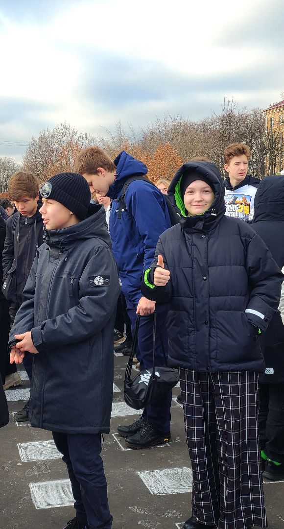 флешмоб, движение первых, акция, школьники, электросталь, история, история россии, космос,