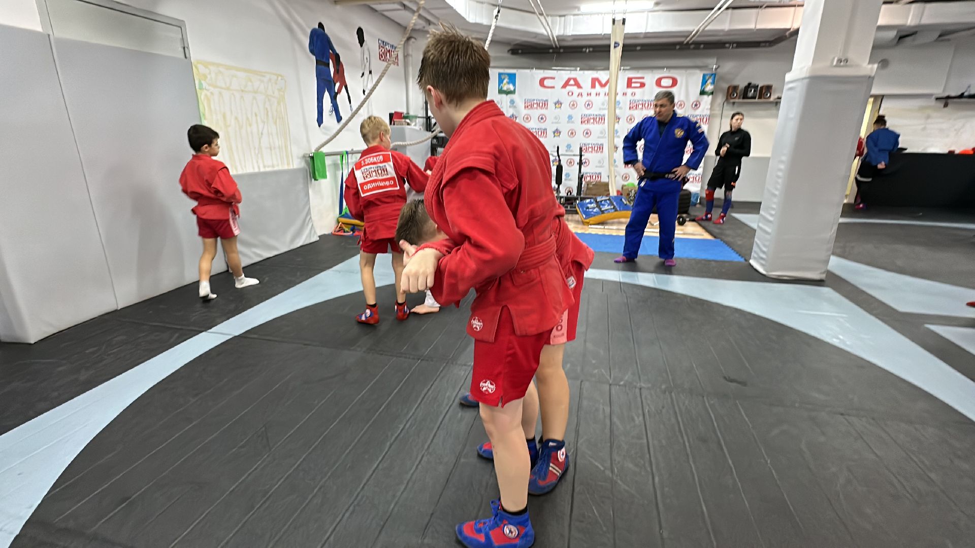 Одинцово, Молодая Гвардия, Единая Россия, самбо,