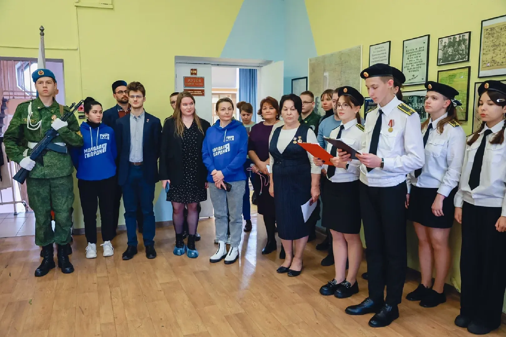 химки, образование, школа, парта героя,