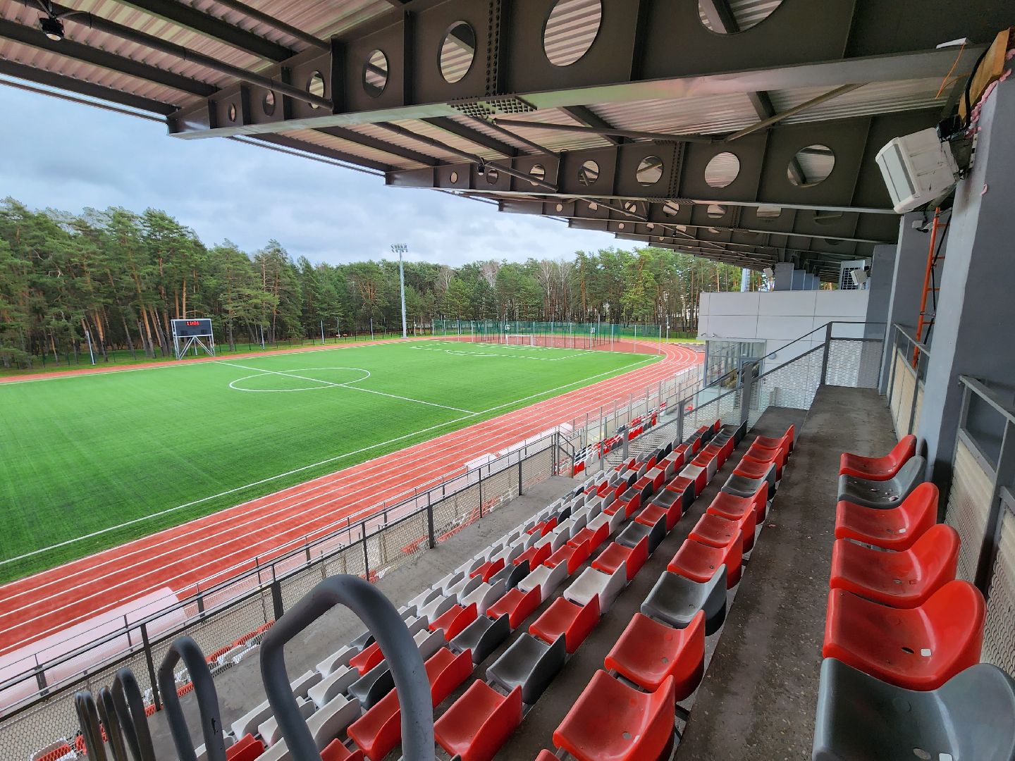 стадион спартак, серпухов, спорт, строительство стадиона, реконструкция стадиона,