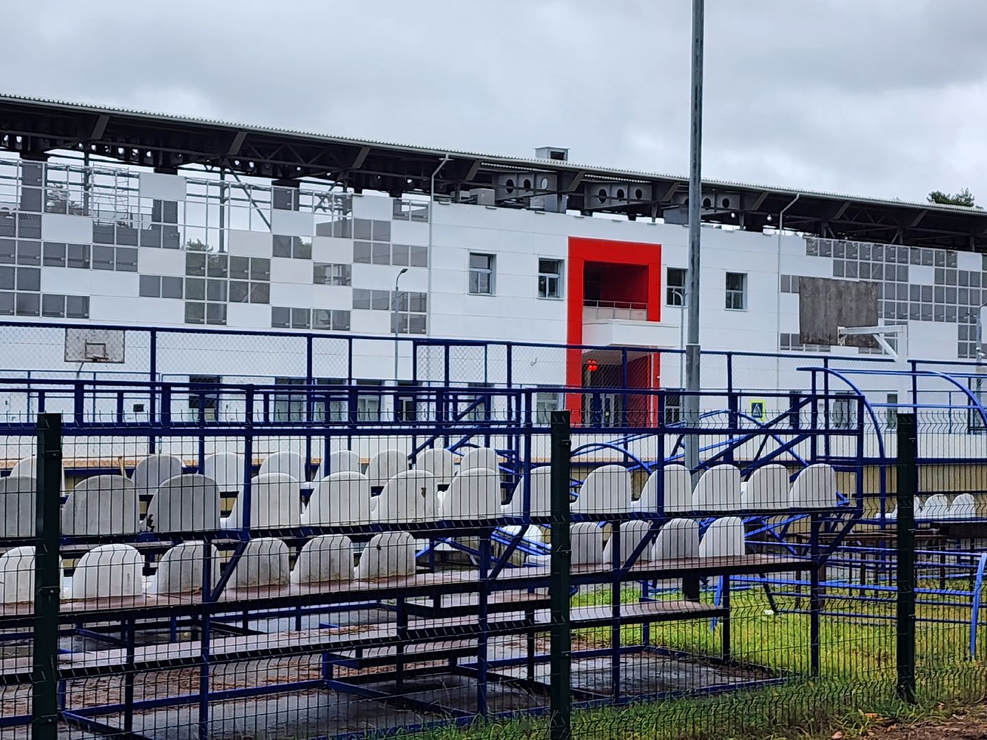 стадион спартак, серпухов, спорт, строительство стадиона, реконструкция стадиона,