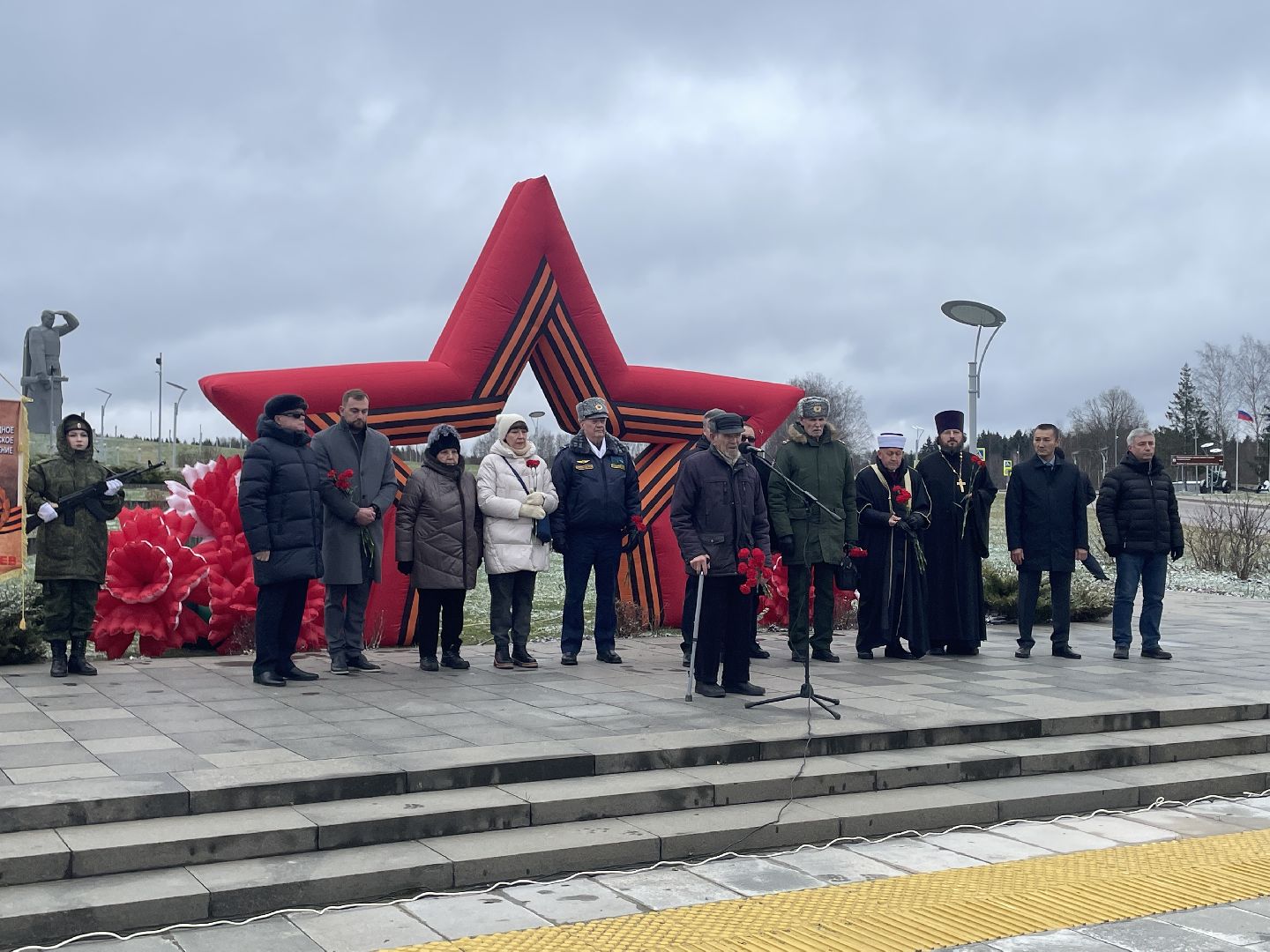 Волоколамск, День памяти подвига героев-панфиловцев, бессмертный подвиг 28 бойцов из дивизии генерала Панфилова,