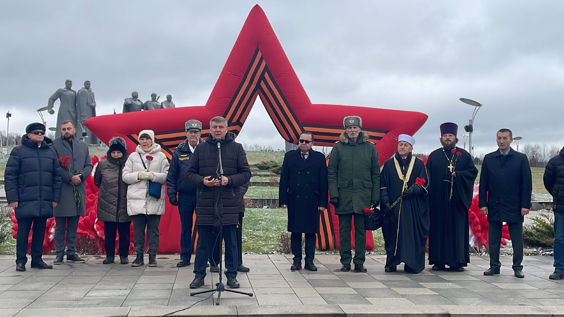 Волоколамск, День памяти подвига героев-панфиловцев, бессмертный подвиг 28 бойцов из дивизии генерала Панфилова,