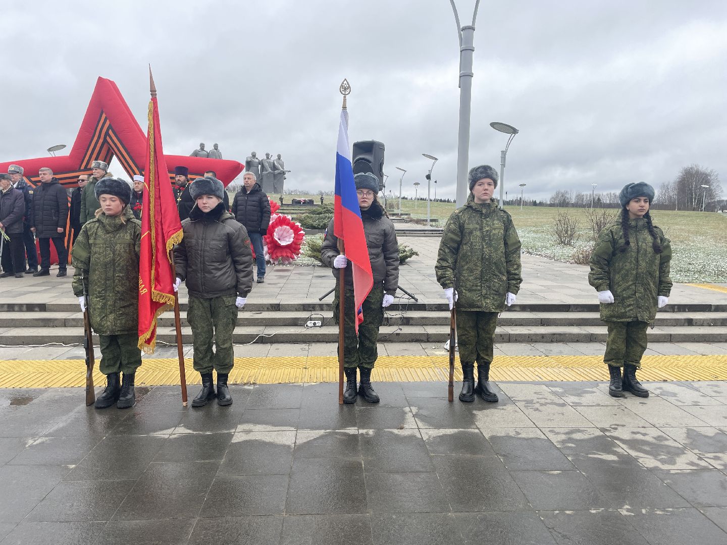 Волоколамск, День памяти подвига героев-панфиловцев, бессмертный подвиг 28 бойцов из дивизии генерала Панфилова,