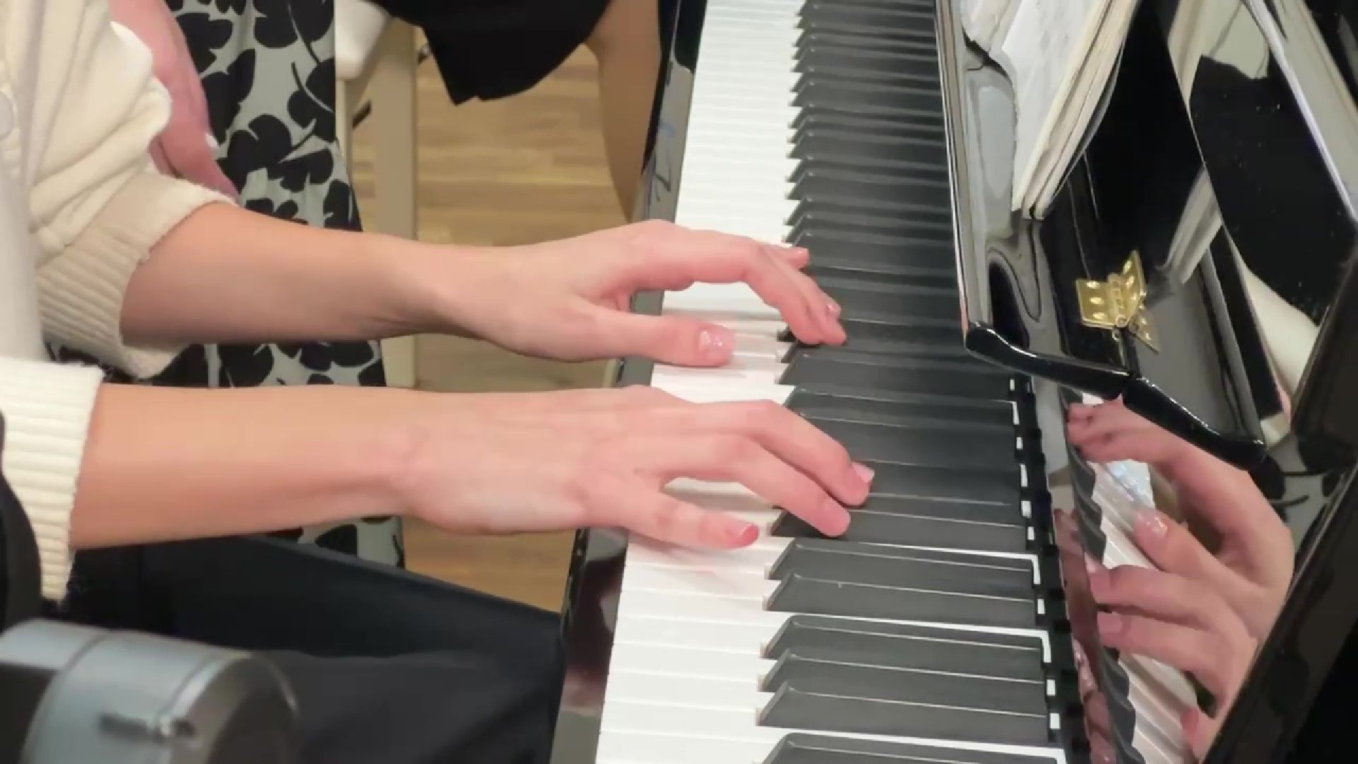 Реутов, музыкальная школа, инструменты, фортепиано, аккордеон, аян, саксофон,