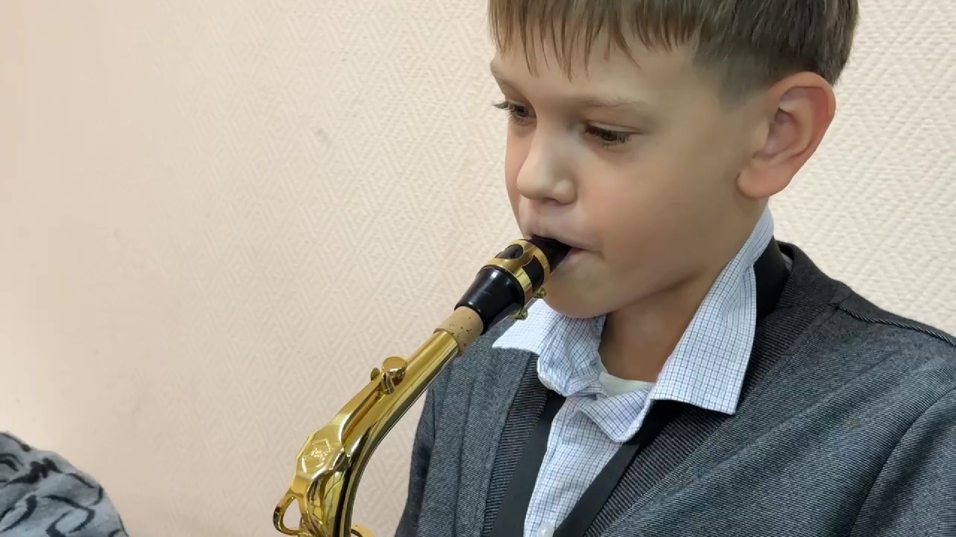 Реутов, музыкальная школа, инструменты, фортепиано, аккордеон, аян, саксофон,