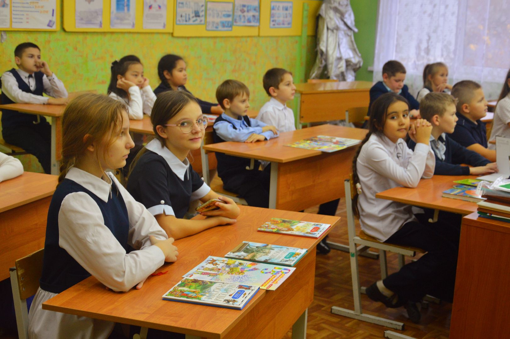 шатура, школа, левошево, петровское, толерантность, дружба, этносы, национальность, мир,