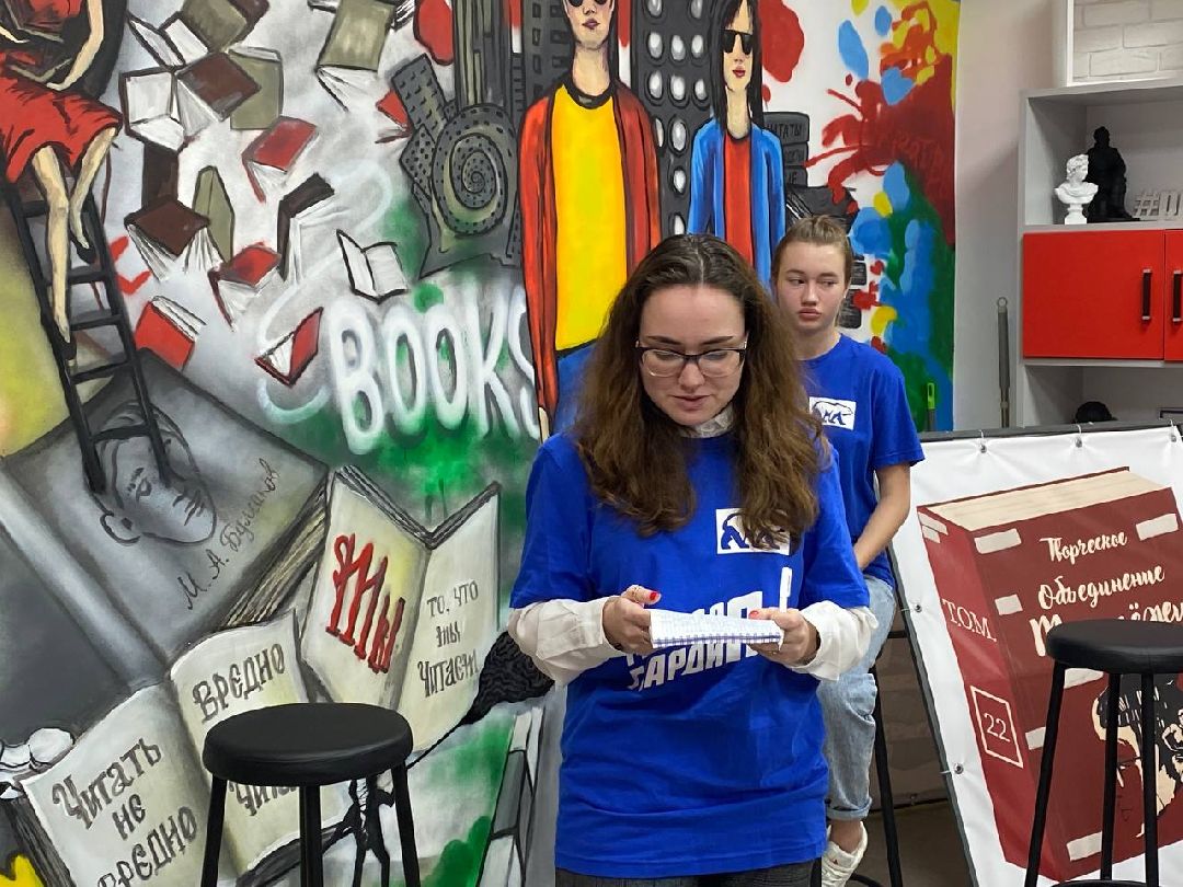 Павловский Посад, общество