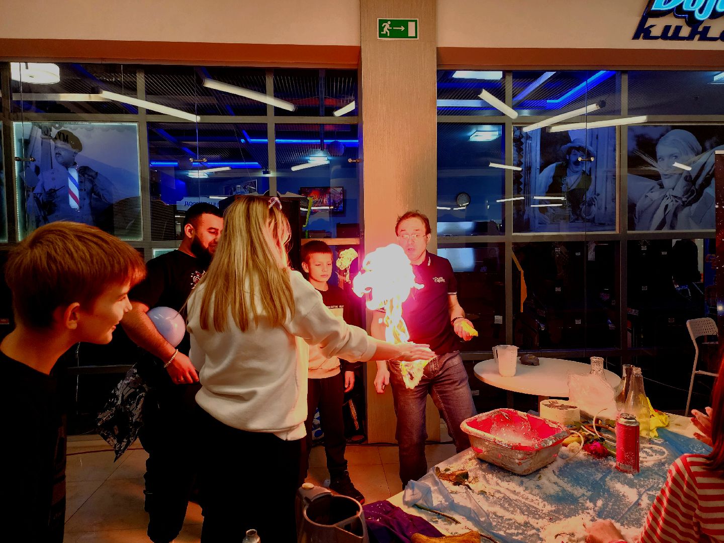 Популяризация науки, Объединенный институт ядерных исследований, Дети, Опыты, Наука, Образование, Дубна, ОИЯИ,