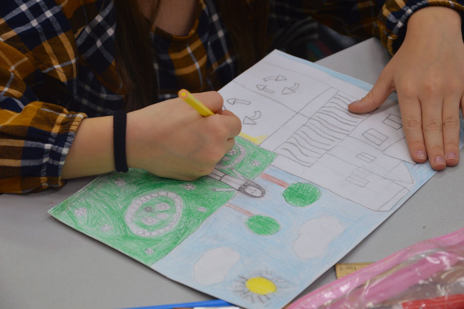 шатура, дмитровский погост, школа искусств, выставка картин, день мамы, городской округ культура, картины,